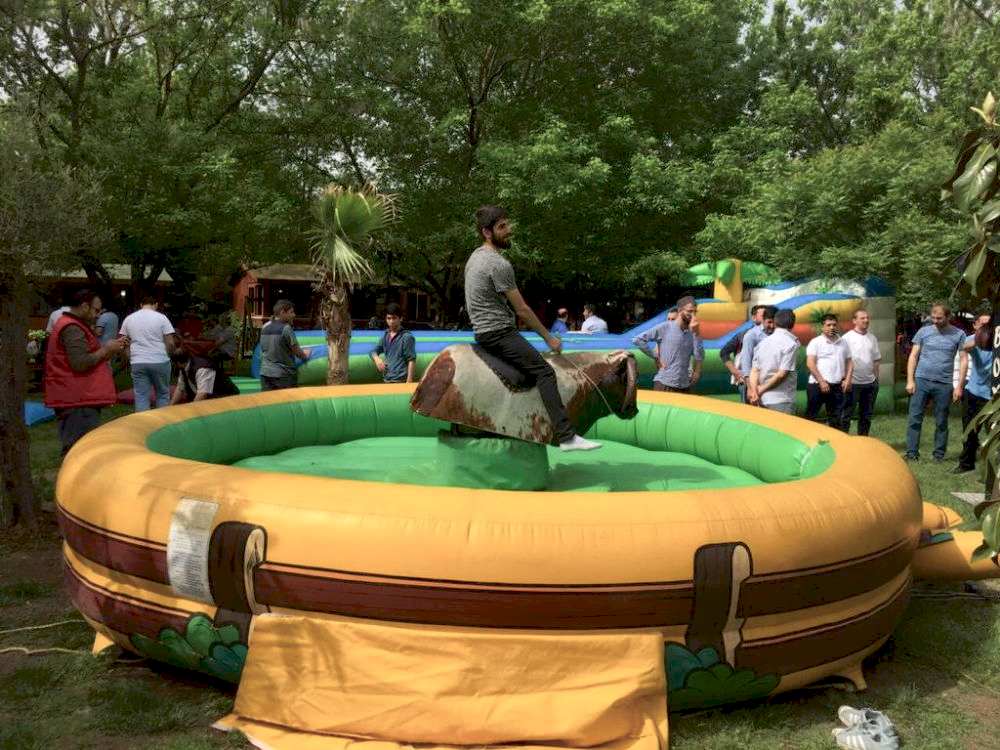 RODEO OYUN MAKİNESİ